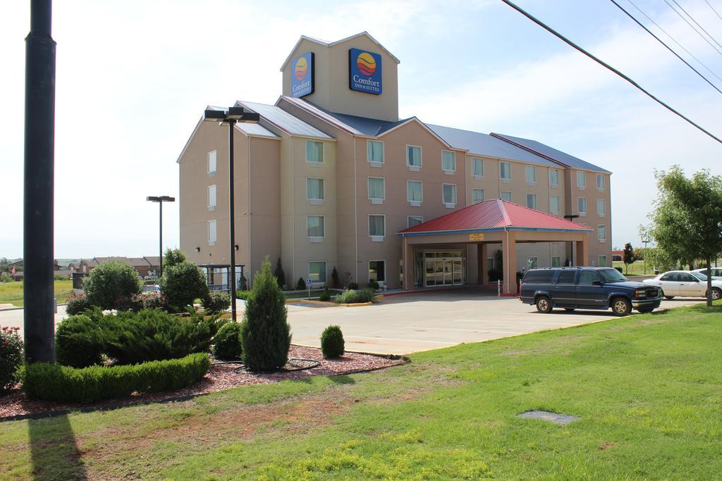 Comfort Inn & Suites Елк-Сіті Екстер'єр фото