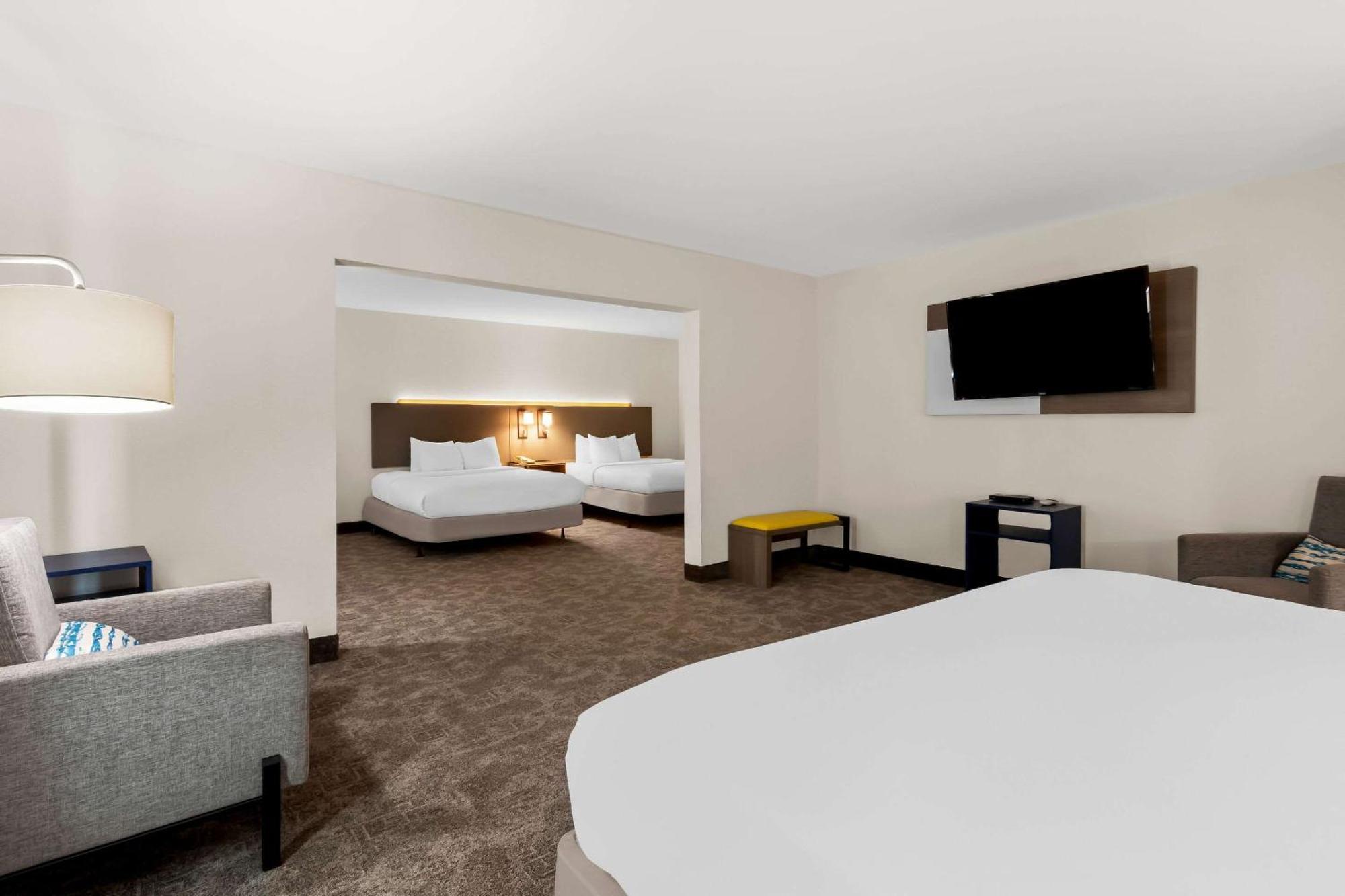 Comfort Inn & Suites Елк-Сіті Екстер'єр фото