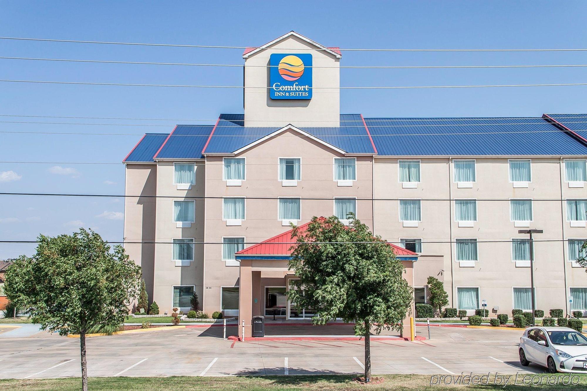 Comfort Inn & Suites Елк-Сіті Екстер'єр фото