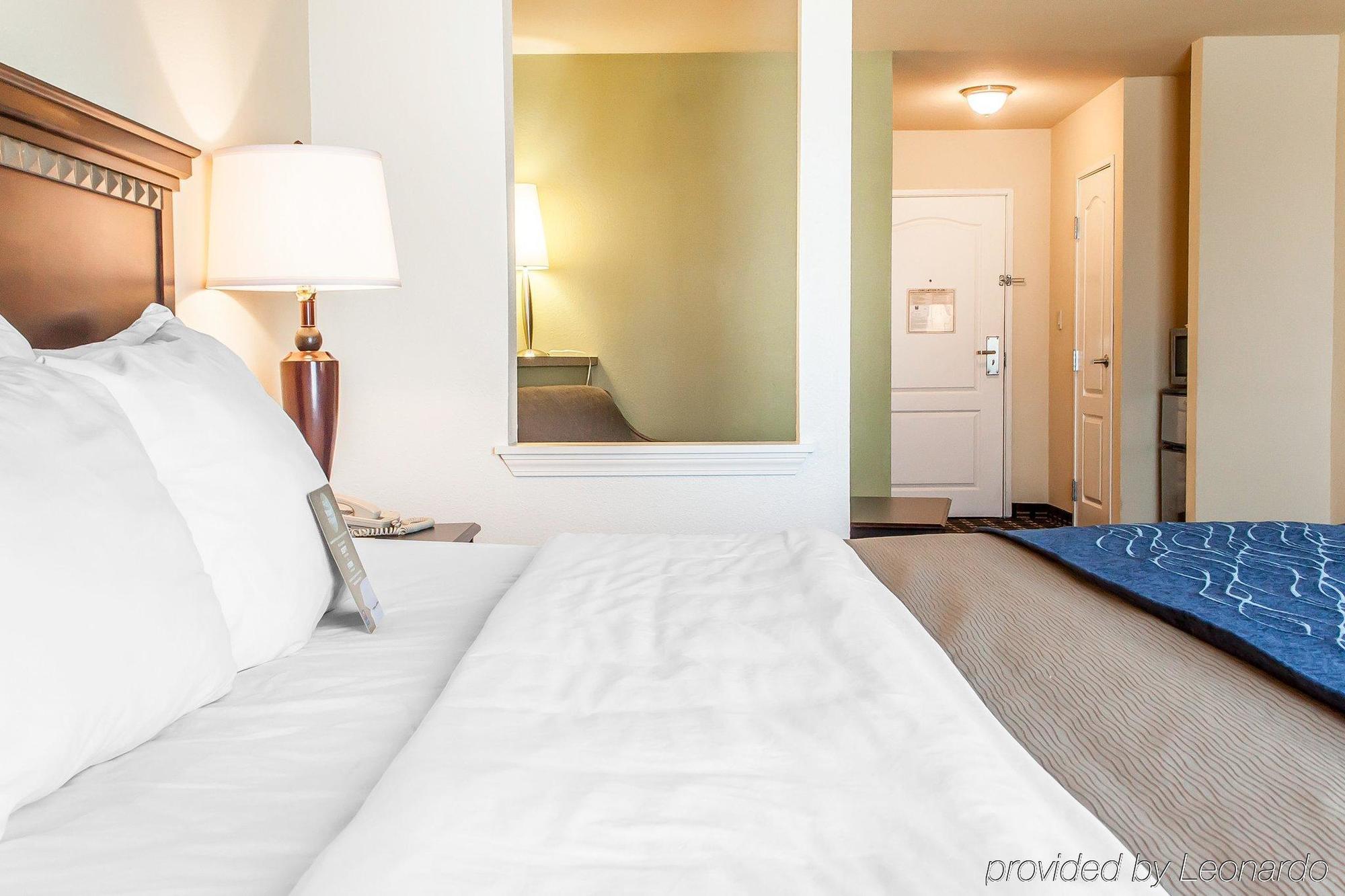 Comfort Inn & Suites Елк-Сіті Екстер'єр фото