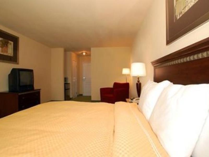 Comfort Inn & Suites Елк-Сіті Екстер'єр фото